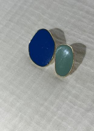Серьги асимметричные