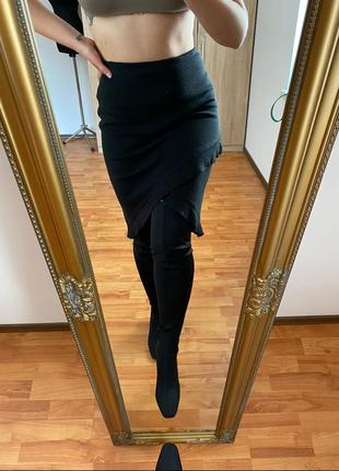 Чорна трикотажна спідниця на резинці s/m у складі вовна
