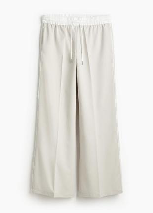 Стильные брюки (брюки) h&m с резинкой