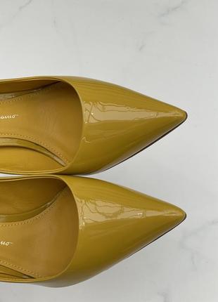 Туфли salvatore ferragamo новые 35 размер лаковые5 фото