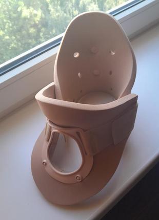 Бандаж филадельфия aurafix 945 на шейный отдел жесткий