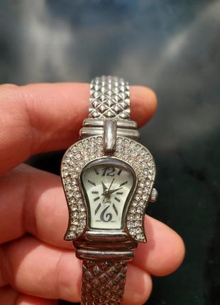 Avon годинник браслет із стразами, 2011р