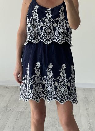 Платье платье сарафан zara с вышивкой