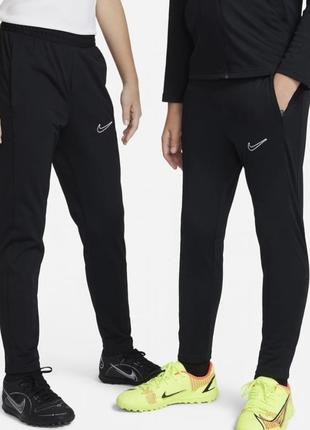 Штани спортивні nike 13-14р.