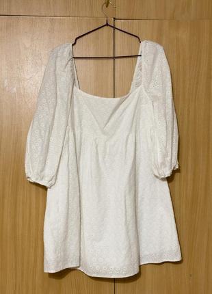 Легкое платье