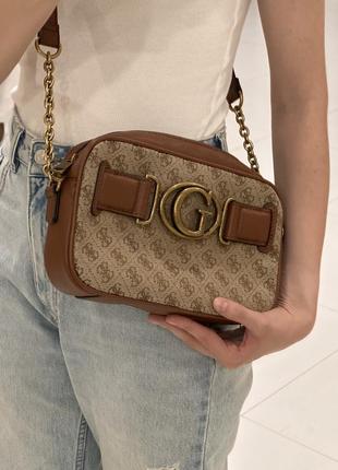 Сумочка guess