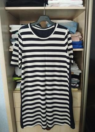 Класна сукня