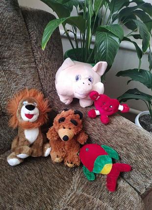 М'які іграшки