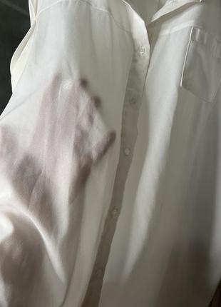 Біла блуза з коротким рукавом