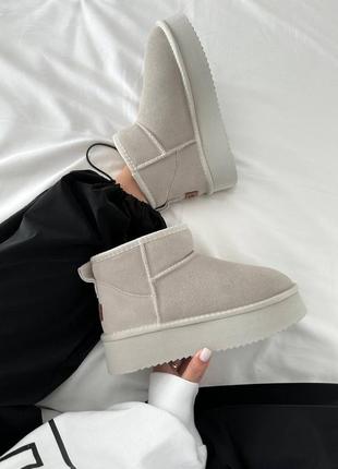 Жіночі чоботи Уггі оригінал міні жіночі чорний замш ugg australia milk
