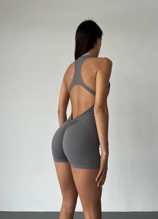 Спортивний жіночий комбінезон wsh на блискавці з відкритою спинкою шортиками push up (сірий) s m l6 фото