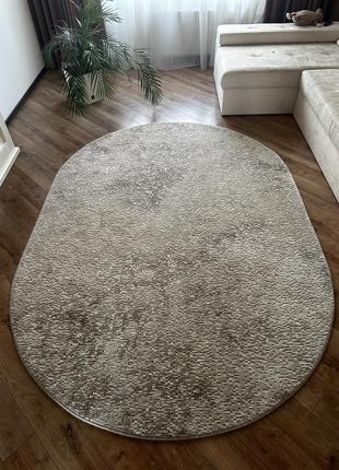 Килим у зал