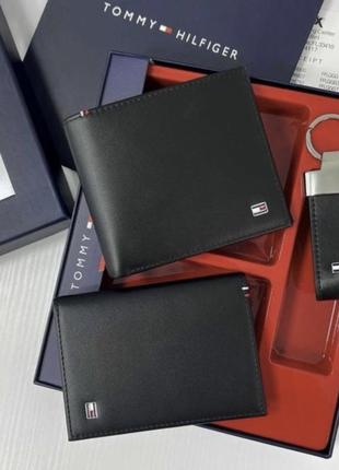 Кошелек от tommy hilfiger