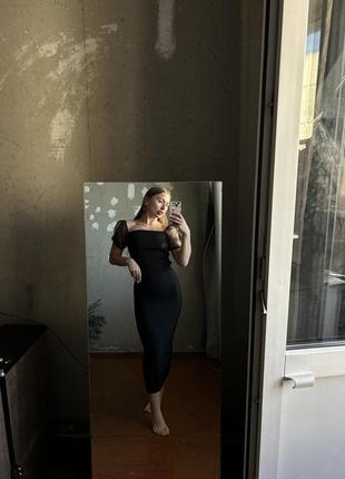 Юбка миди со сборкой по бокам