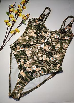 Красивий купальник в принт ромашки, asos, eur 42