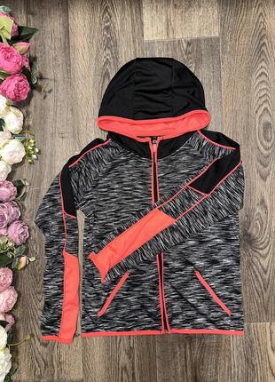 Кофта спортивная 8-9 лет