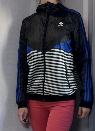Ветровка adidas