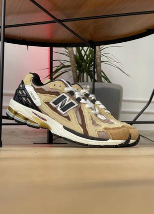 Мужские кроссовки new balance 1906d protection pack yellow brown