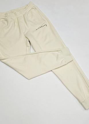Спортивный костюм3 фото