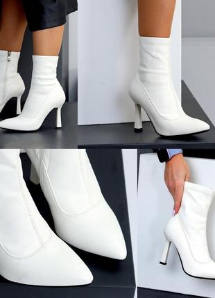 Чорні/білі осінні шкіряні/замш ботильйони ботильони козаки гострий носок на шпильці 36-40