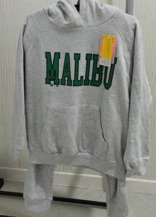 Спортивний костюм для дівчинки