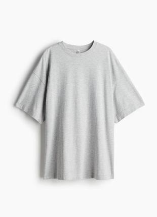 H&m серая удлиненная футболка