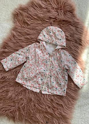 Детская курточка с капюшоном f&f 6-9 м.