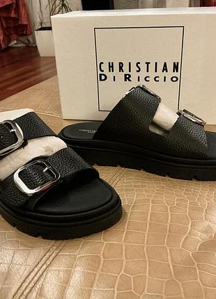 Christian di riccio шльопанці сандалі