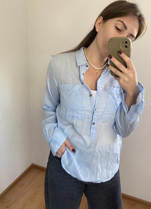 Рубашка легкая голубая рубашка
