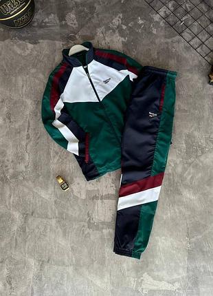 Спортивний костюм