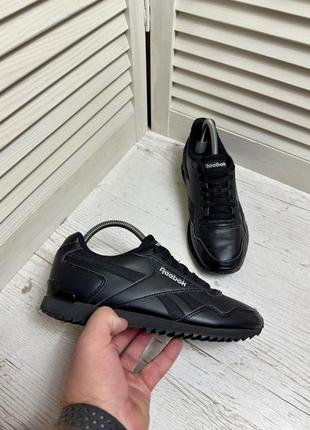 Кроссовки reebok classic