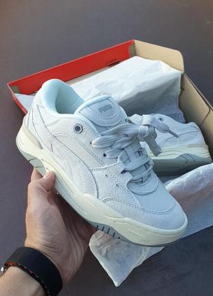 Кроссовки Sneaker News just hit you with a nice update of