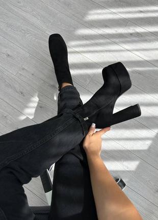 Стильные женские ботильоны демисезонные замшевые на флисе, высокий каблук, черные...