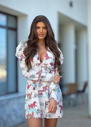 Брендовое платье принт на пуговицах рукава фонарики от asos