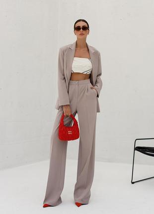 Очень качественный костюм-двойка