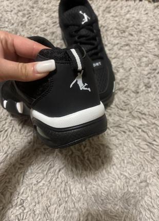 Кросівки «jordan”2 фото