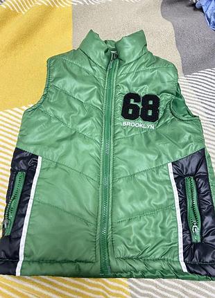 Безрукавка