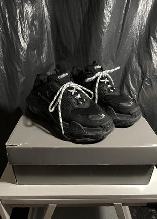 Balenciaga triple s оригінал