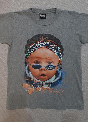 Интересная футболка с принтом