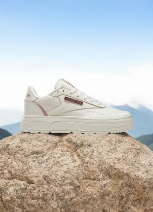 Белые кожаные женские кроссовки на платформе reebok classic club c double geo 42,5-43 размер