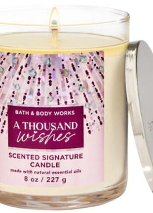 Свеча bath & body works a thousand wishes scented candle 1-wick 227 г