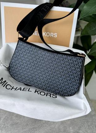 Женская сумка черная michael kors повседневная стильная маленькая сумка через плече майкл корс3 фото