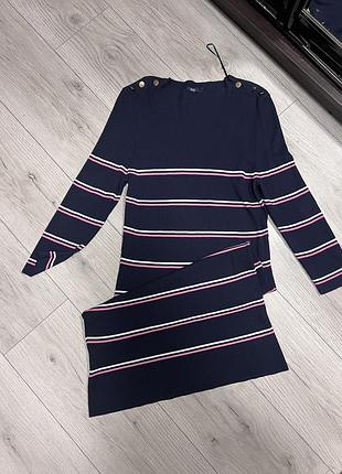 Тепле плаття в рубчик