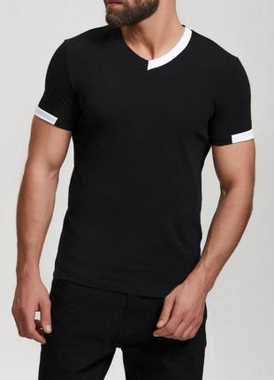 Футболка чоловіча slim fit