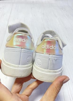 Кросівки adidas для дівчинки 2