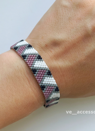 Браслет з бісеру "геометрія"