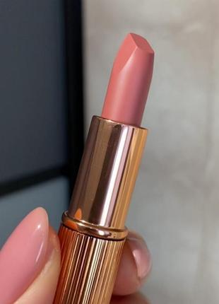 Помада charlotte tilbury matte revolution (pillow talk) 1.5 g без коробочки, з набору