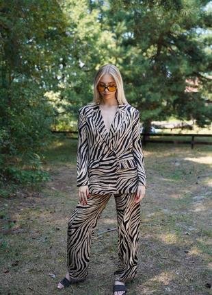 Костюм zara