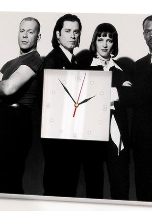 Годинник "фільм кримінальне чтиво. pulp fiction" подарунок фанату кіно, для спальні, бару, клубу, кл