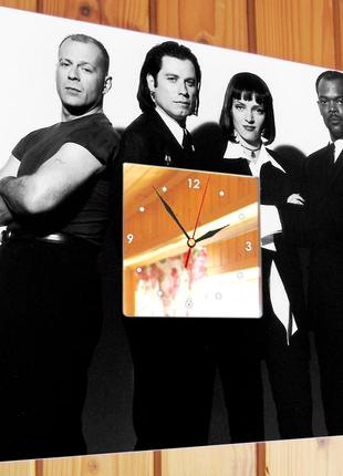 Годинник "фільм кримінальне чтиво. pulp fiction" подарунок фанату кіно, для спальні, бару, клубу, кл2 фото